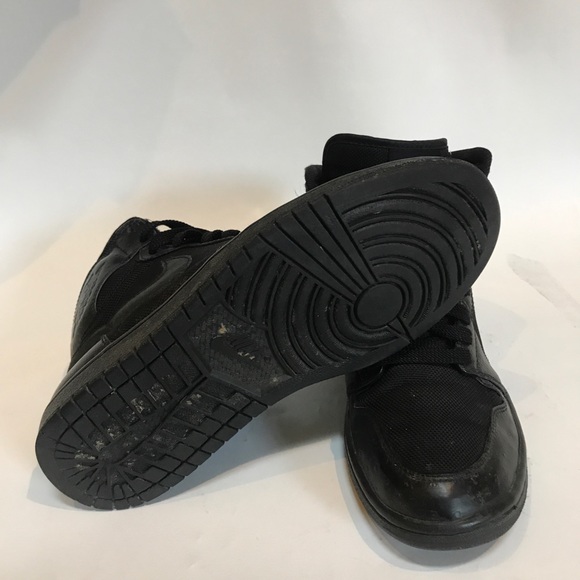 Air Jordan 1 - Picture 3 of 5